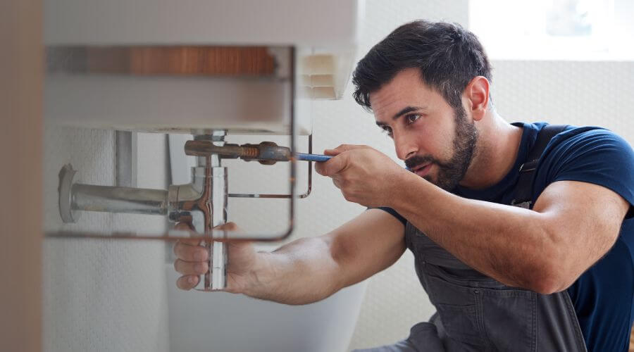 Garbage disposal repair in Seneca, OR